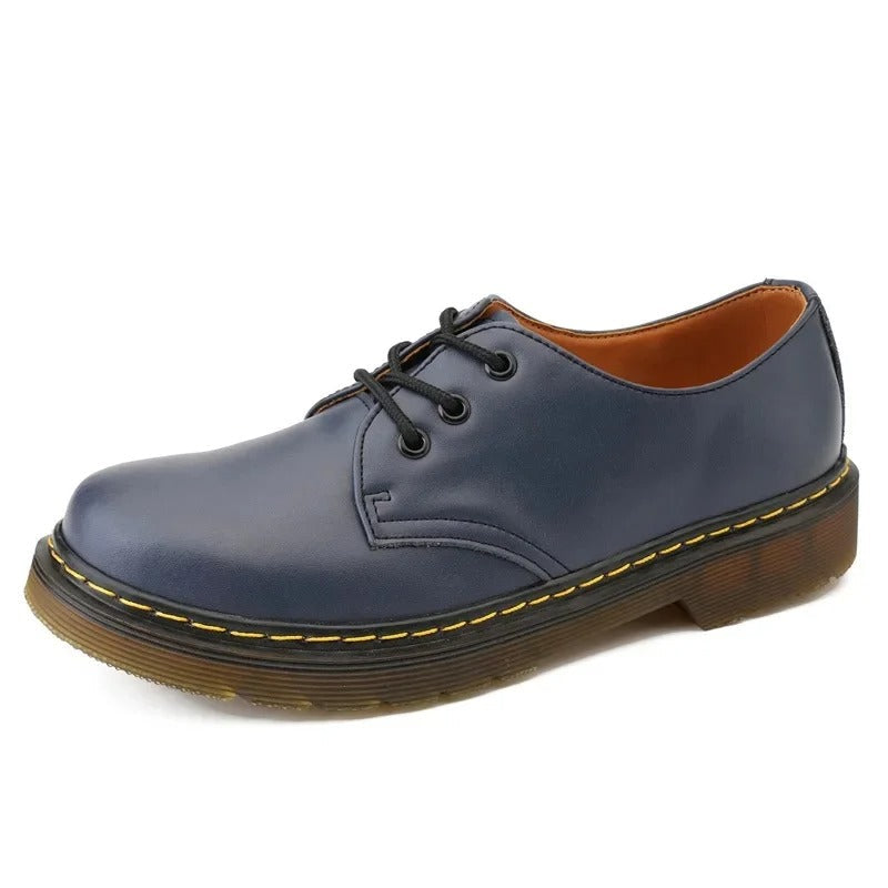 Martens | Elegant short-shaft shoes
