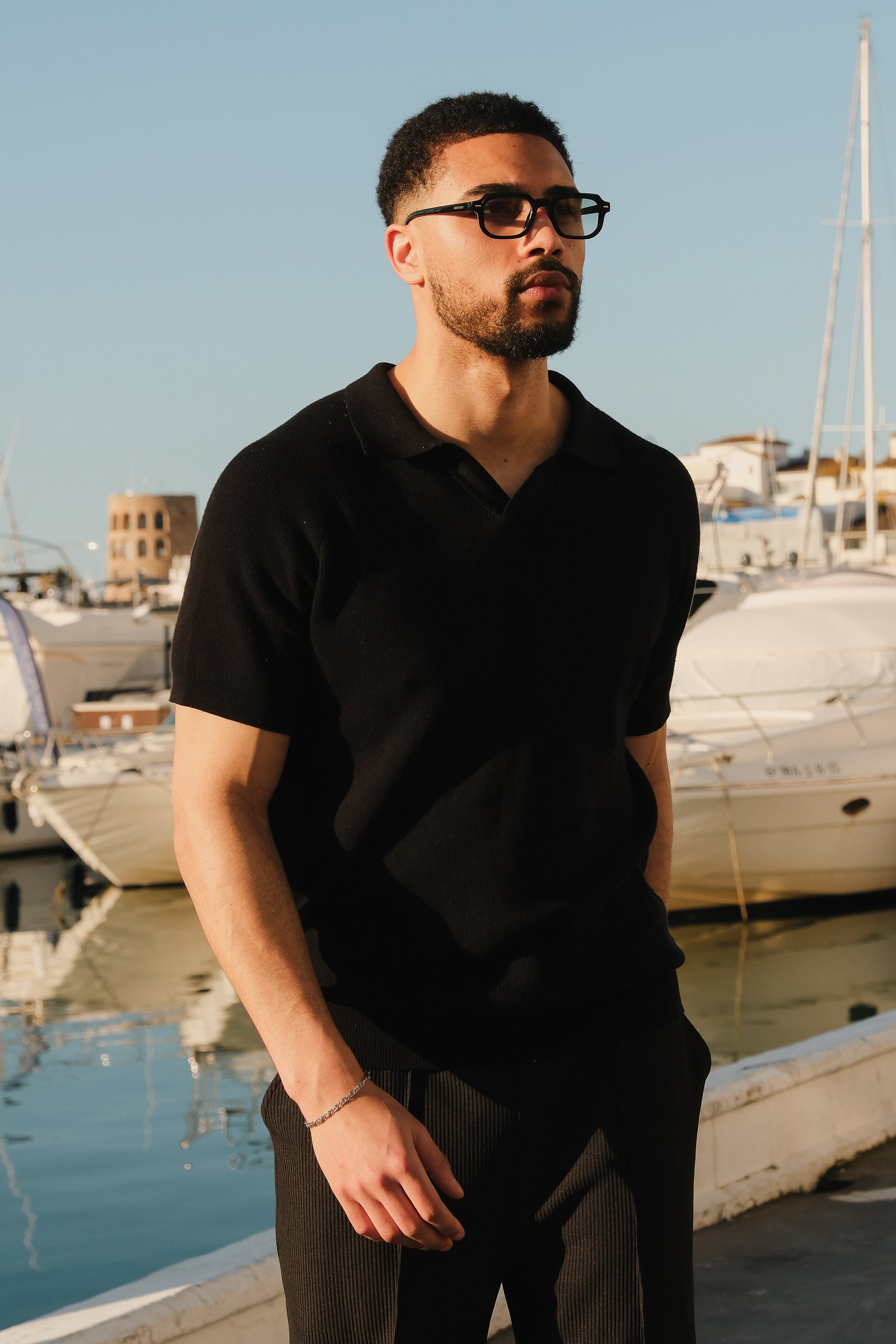 James & Elly™ | Yacht Polo - Black