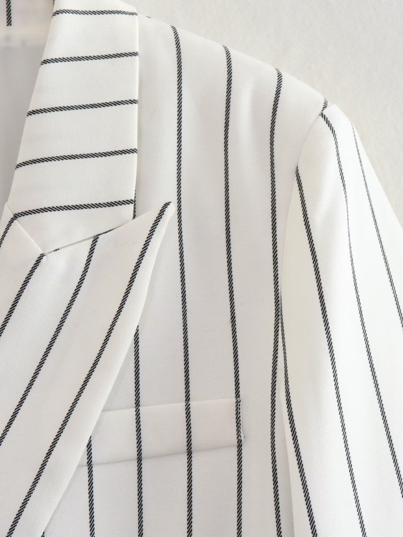 James & Elly™ | Striped Blazer