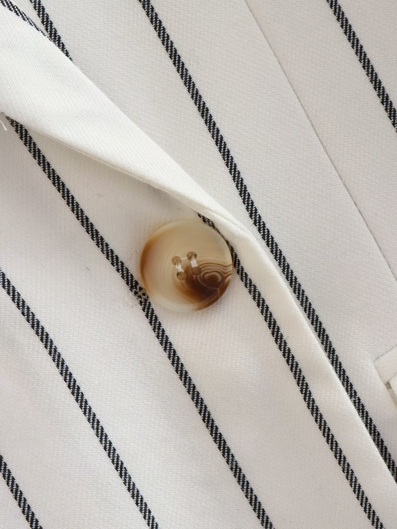 James & Elly™ | Striped Blazer