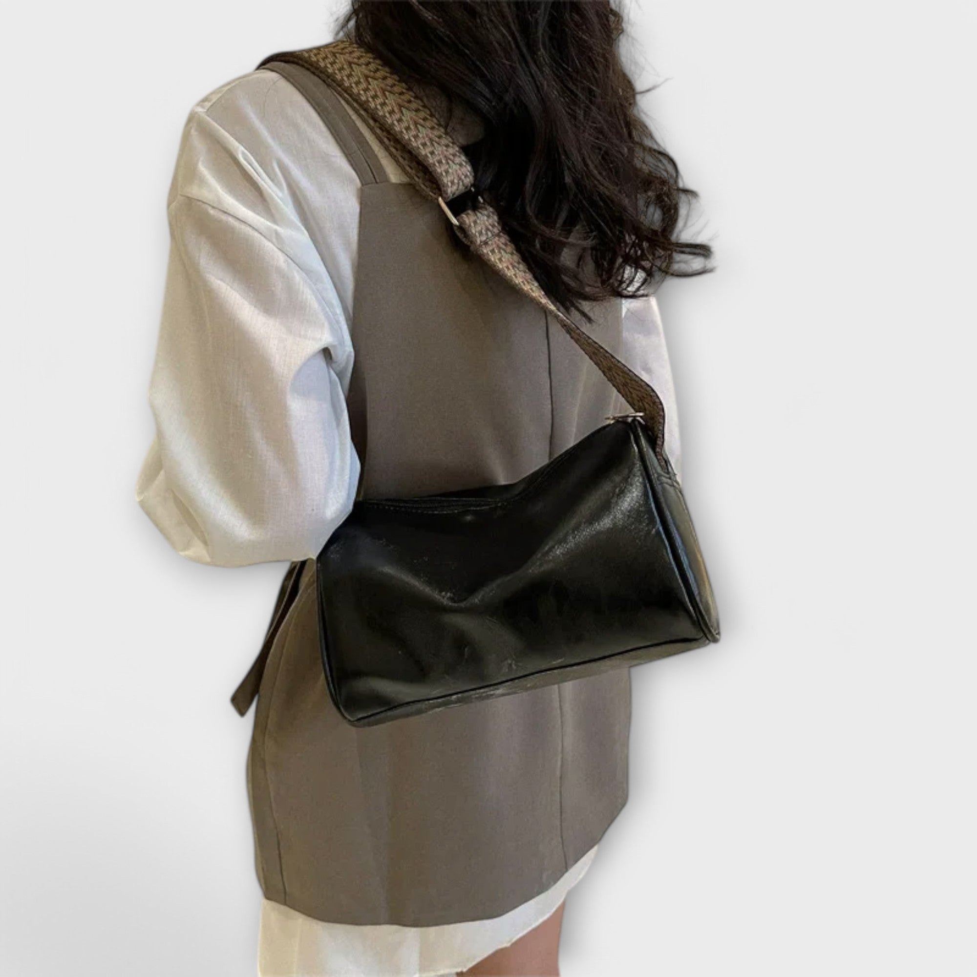 Orah | Vintage Crossbody Bag