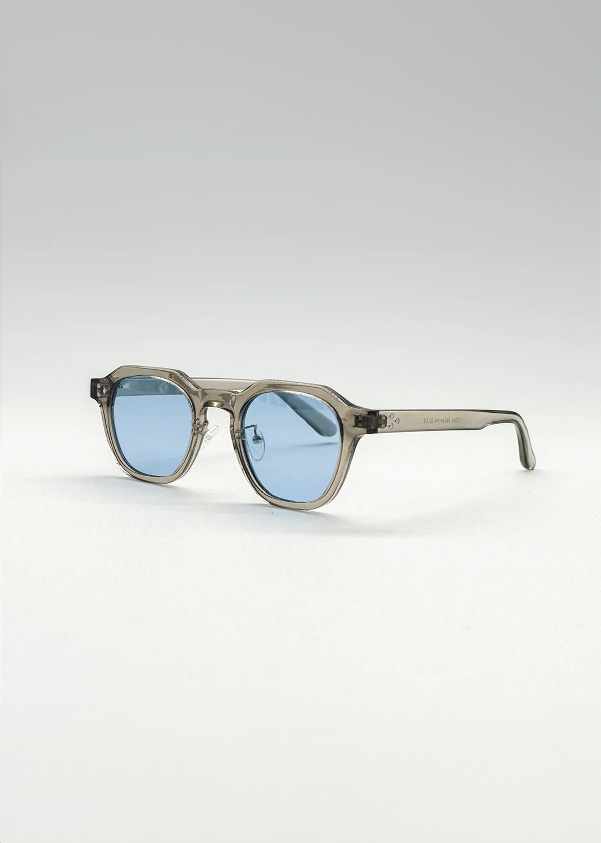 James & Elly™ | Apogée Fine