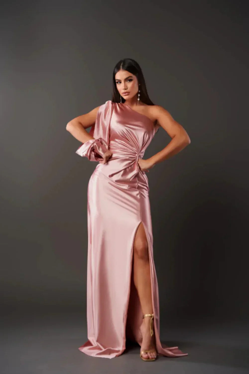 Zarra – Elegant One-Shoulder Maxi Dress